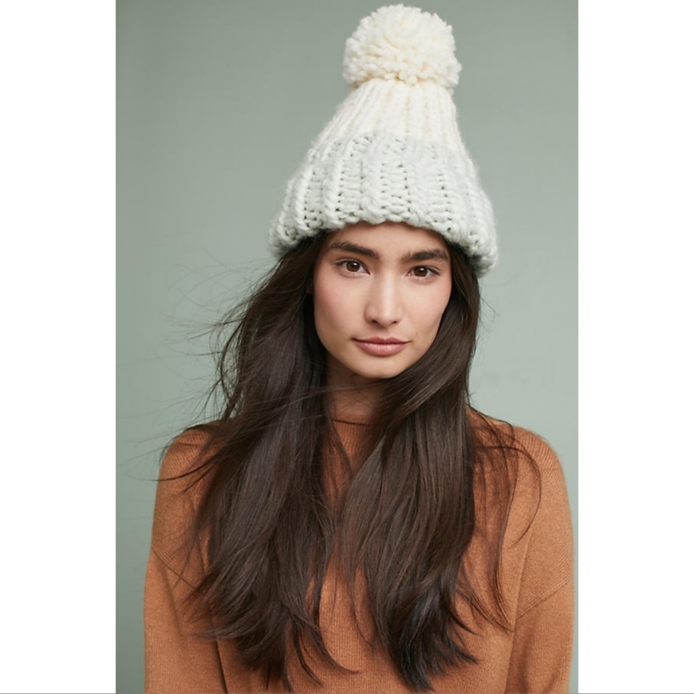 Anthropologie Slopeside Beanie by Caroline Kaufman